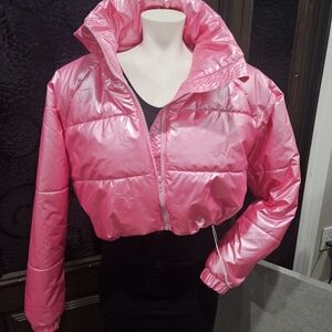 Vibrant Barbie Pink Women's Crop Puffer Jacket. Size Medium.